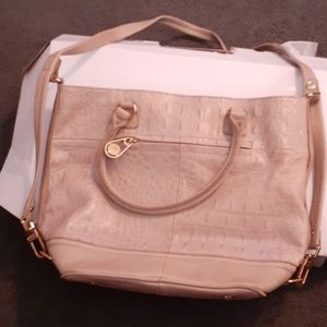 Isaac Mizrahi purse,14' w x 11'L,deep